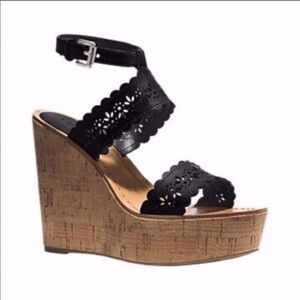 🥶😀NEW Coach - Gena Laser Cut Wedge - 9.5
